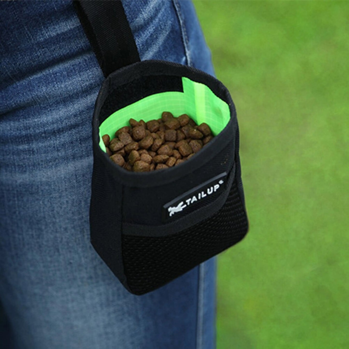 Portable Dog Training Reward Waist Bag